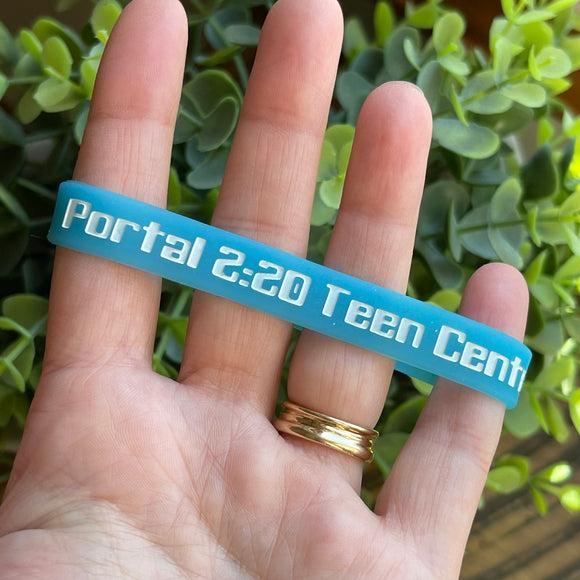 Portal 2:20 Silicone Bracelet