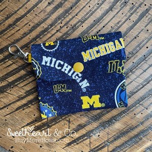 Collegiate Pocket Card Wallet