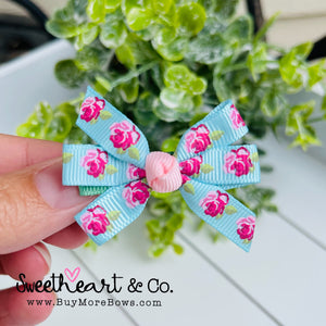 Pink Roses on Blue Mini Pinwheel Hairbow