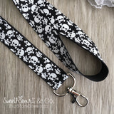 Black & White Skull & Crossbones Lanyard